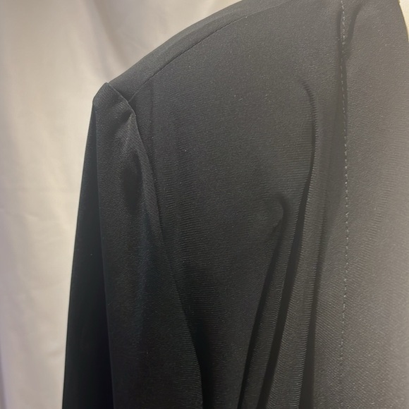 black suit jacket lightweight thin shoulder pads nwt - Picture 3 of 6